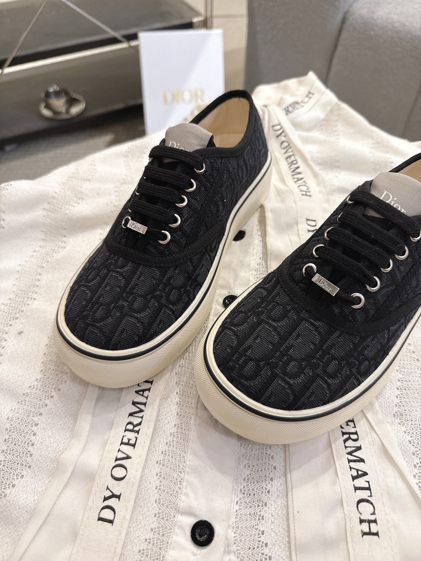 Women's high heels